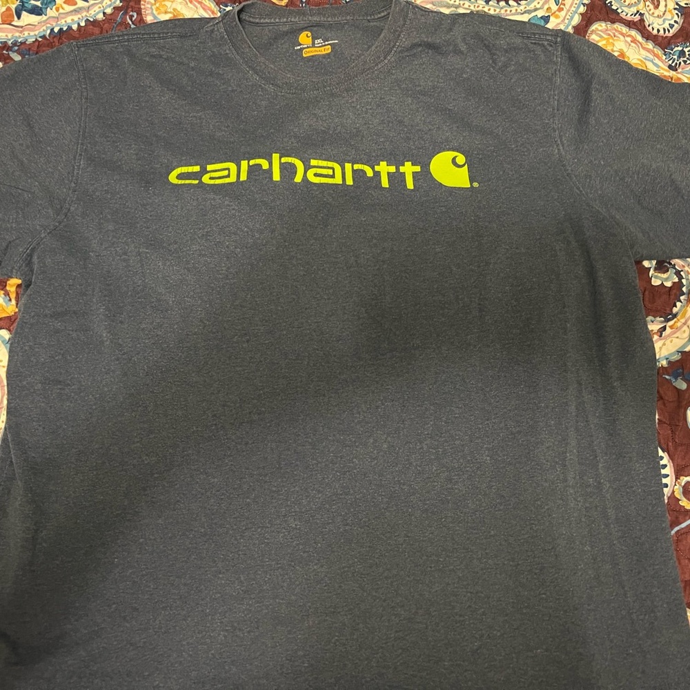 Men’s original fit heavyweight Carhartt tshirt.